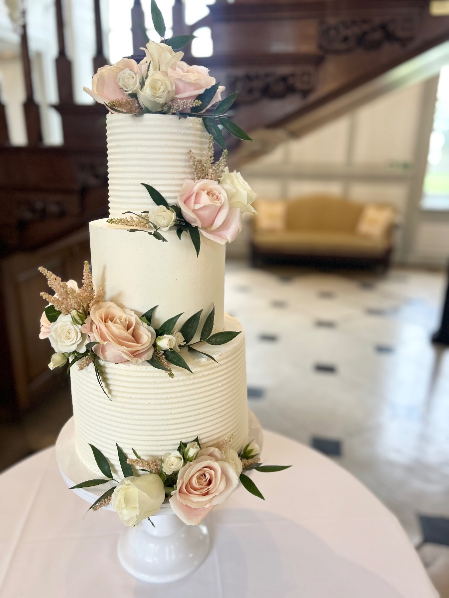 Wedding cake with pearl cascade